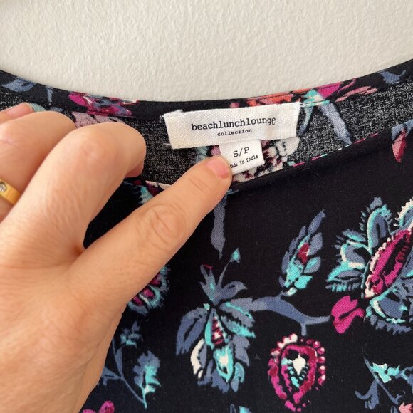 Sz S Pullover Black Floral Midi Dress Casual Boho Chic Loose Fit Belted - Picture 2 of 6